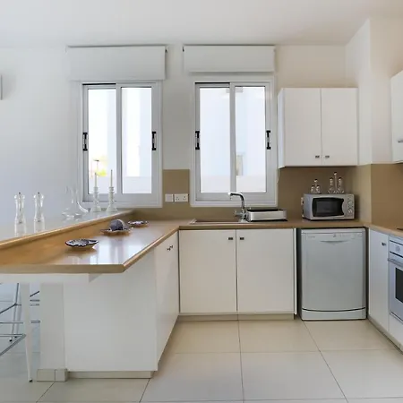 Pernera Gardens ヴィラ