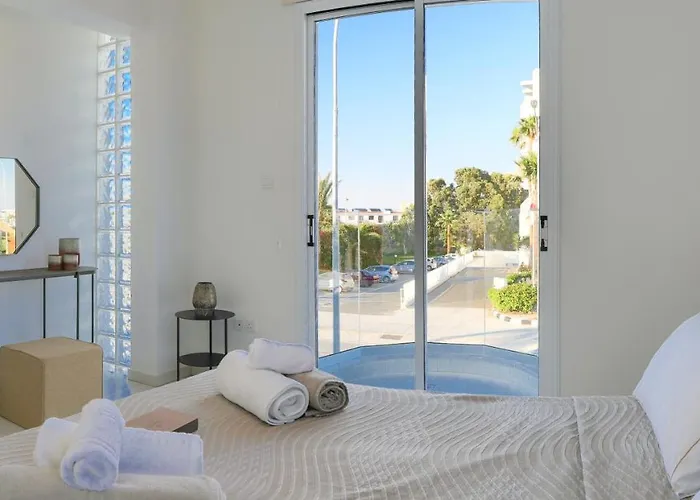 Pernera Gardens Villa *