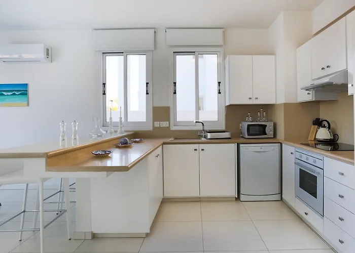 Pernera Gardens Villa