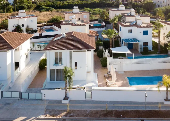 Pernera Gardens Villa